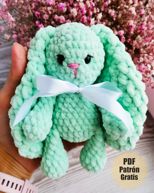 Patrón Gratis de Amigurumi Conejo de Peluche Julia Patrón Gratis de Amigurumi Conejo de Peluche Julia