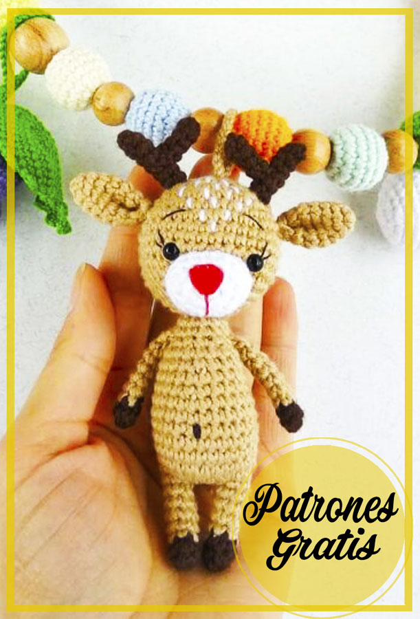 Ciervo navideño amigurumi patrón de ganchillo gratis