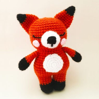 Amigurumi Vito el zorro PDF Patrón gratis